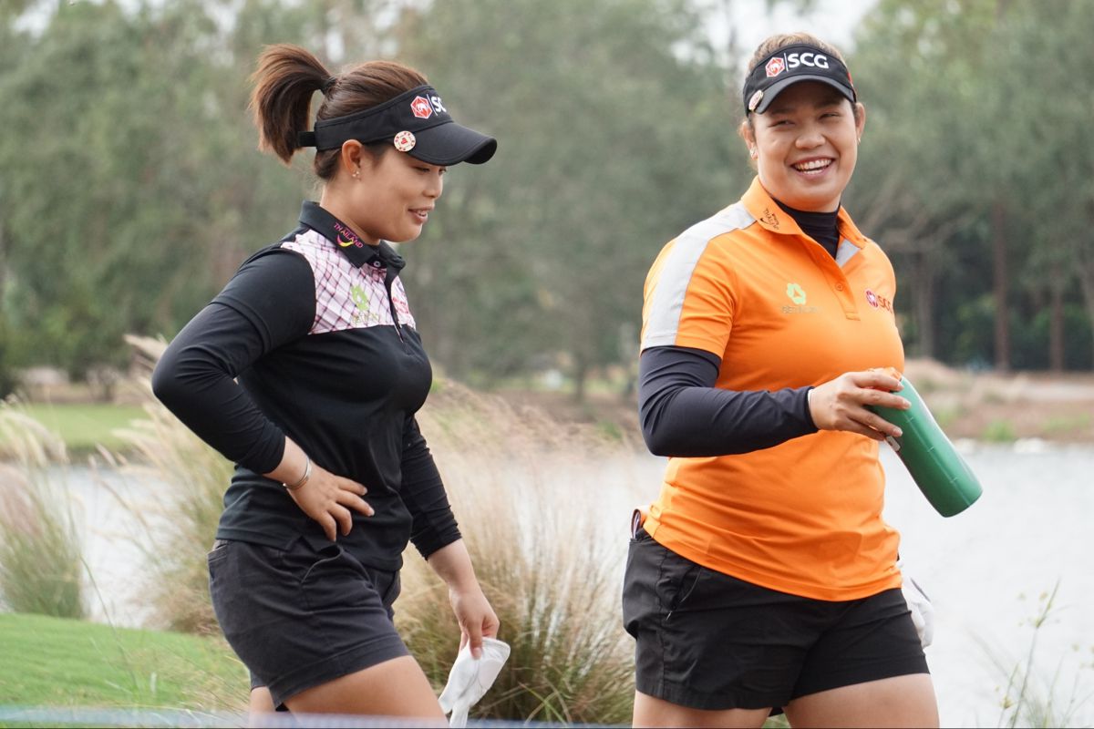 LPGA stars Moriya and Ariya Jutanugarn - Ben Harpring womensgolf
