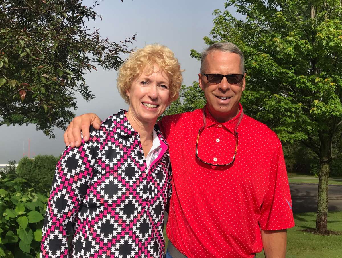 Liz Krimendahl and Pete Kelbel - women's golf case study