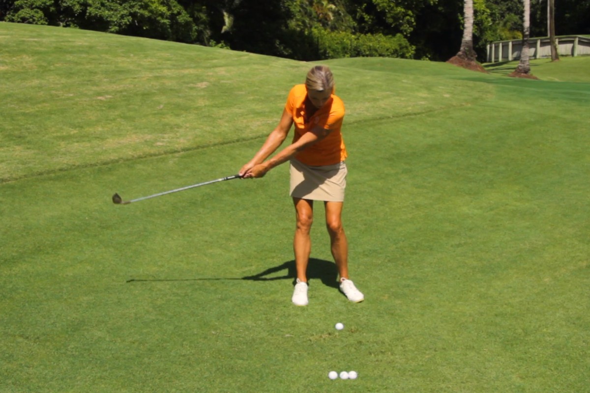 Control your Distance with Pitch Shots - Kellie Stenzel - Womens Golf