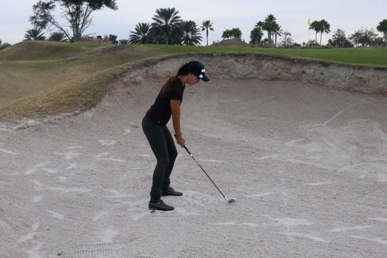 Playing Long Bunker Shots - Christina Ricci