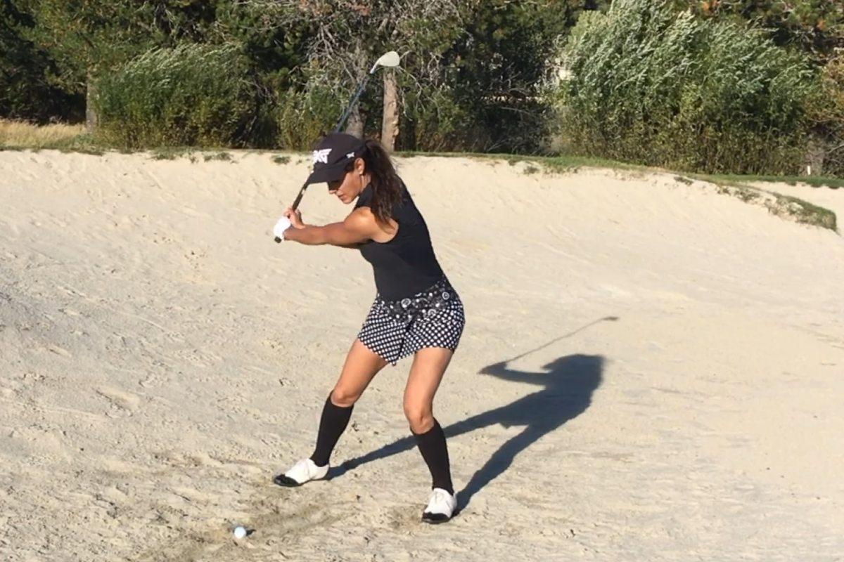 Distance Control from Bunkers - Christina Ricci - Womens Golf