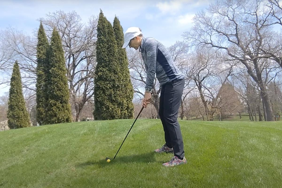 How a downhill slope affects your ball flight - Sue Shapcott - Womens Golf