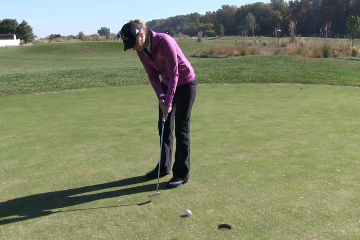 Severely Breaking Short Putts - Maria Palozola - Womens Golf