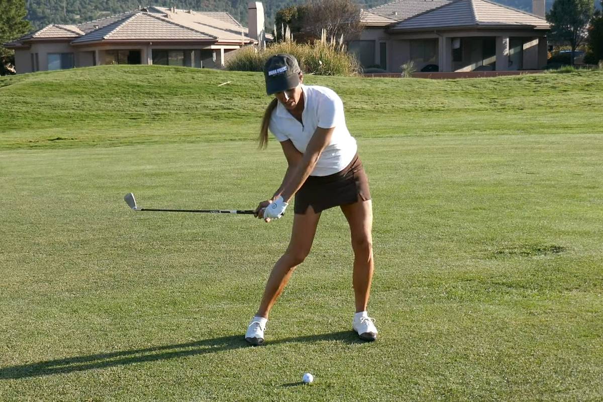 Keep Your Head Back - Christina Ricci - Womens Golf