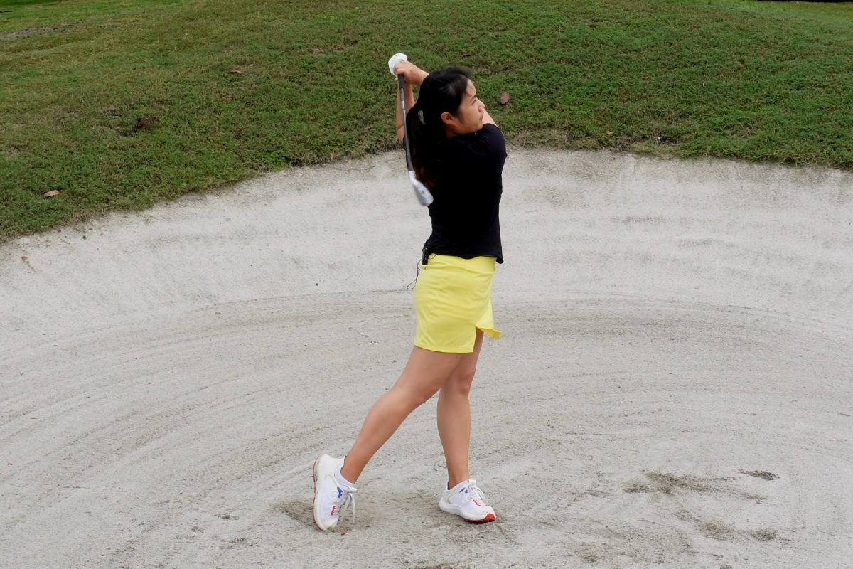 3 Tips for Fairway Bunker Shots - Michele Low - Womens Golf