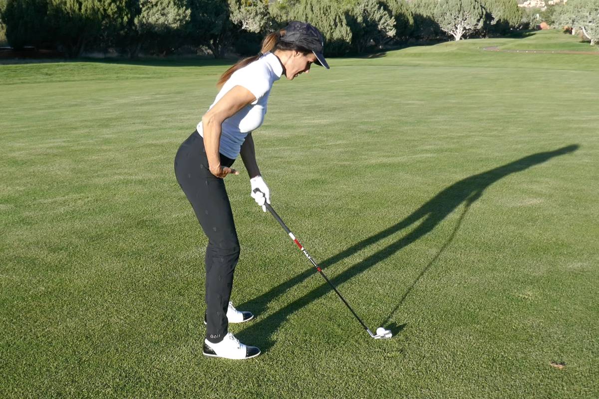 How to Stay in Your Golf Posture - Christina Ricci - Womens Golf