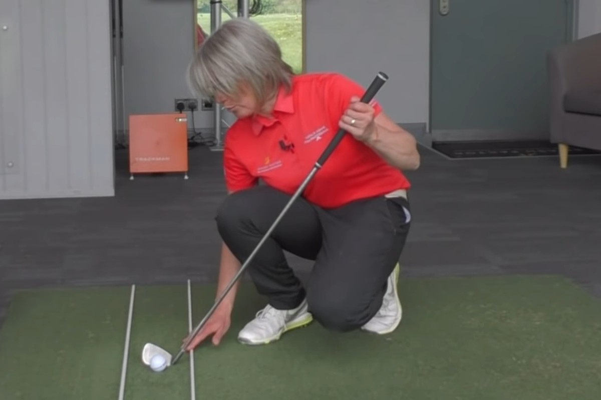 How to Strike Your Shots from the Center of the Clubface Every Time - Natalie Adams - Womens Golf