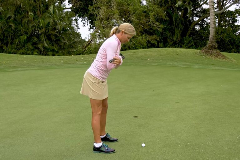Shoulders Aligned to the Hole - Kellie Stenzel - Womens Golf