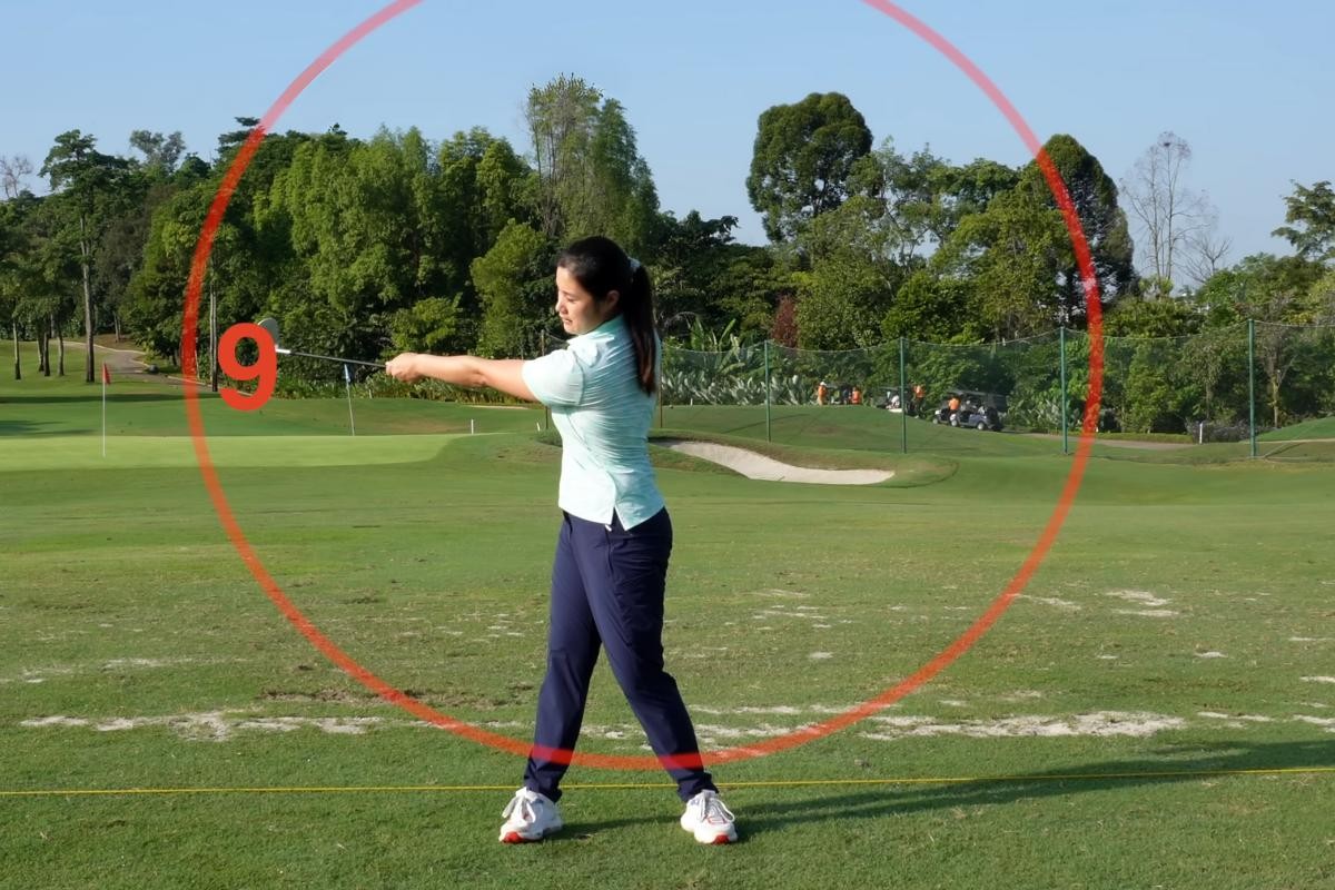 Drills to Keep Your Lead Arm Straight - Michele Low - Womens Golf