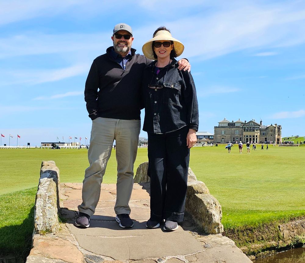 Jane and Richard Filing at St Andrews