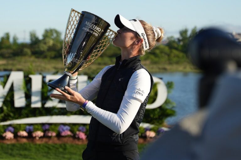 Nelly Korda Mizuho Trophy Ceremony 2024 - Photographer Ben Harpring
