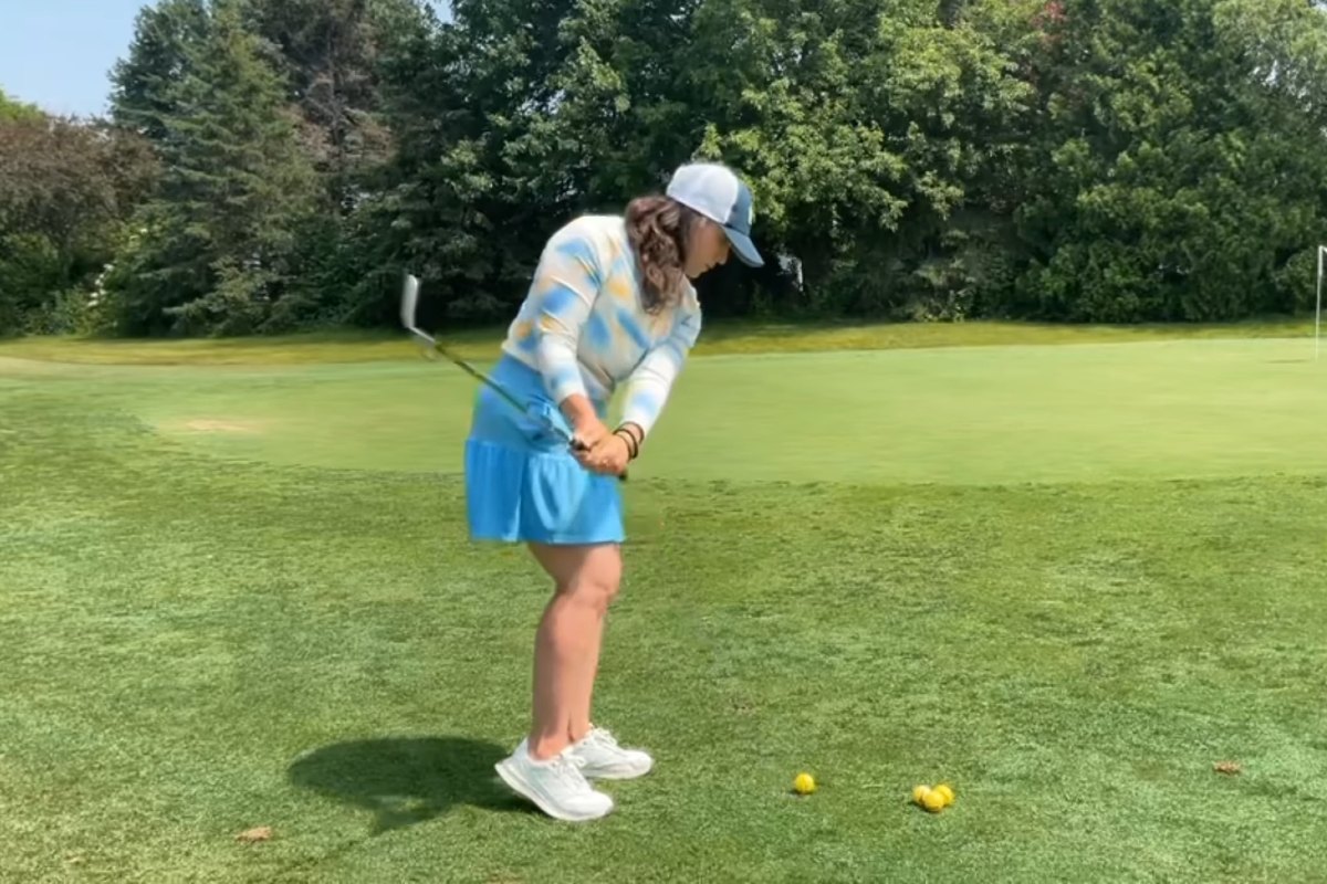 Mastering Tight Lies Around the Green with the Front-Foot Drill - Shawna Elliott - Womens Golf